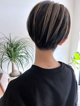 リアン ヘア ライム(lien.hair rhyme) 大人カッコいい アンブレラカラーベリーショート 20代30代40代◎