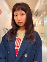 ヤント(yant) オン眉 × セミロングレイヤー