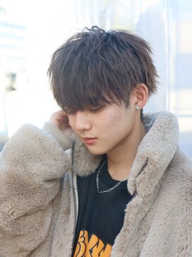 men's salon es. 新宿 メンズカット/メンズパーマ/メンズヘア【メンズサロン エス】 ニュアンスパーマ/波巻きツイストスパイラル[新宿/メンズ/men's]