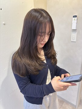 チル(CHILL) 低めのレイヤースタイル