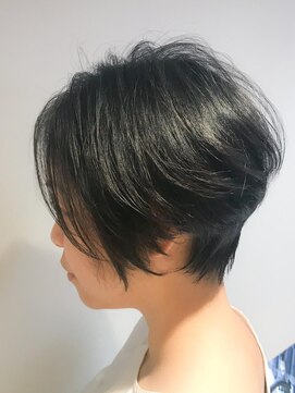 ビアンコ(BlANCO) 【BLANCO】黒髪オシャレショート(AKANE)