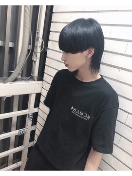 シン(syn) マッシュウルフブルーブラック