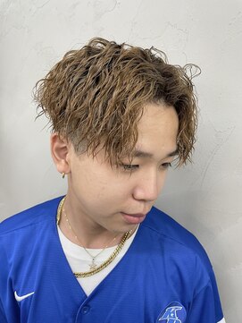 メンズサロンロス(LOSS) ハードツイストスパイラル×センターパート