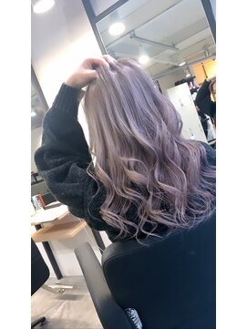 ラフ 難波店(LAFF) #黒髪#ボブルフ#ネビージュ#小顔#ワンレン