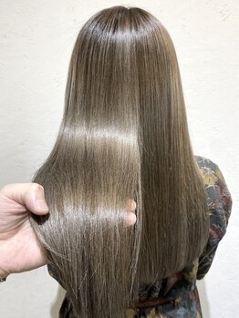 ジェービーヘア 稲毛(jb hair)の写真/紫外線で蓄積した傷みを解消し栄養を与える”ヒートメモリーケア”処方であなたに馴染む美髪を。[稲毛]