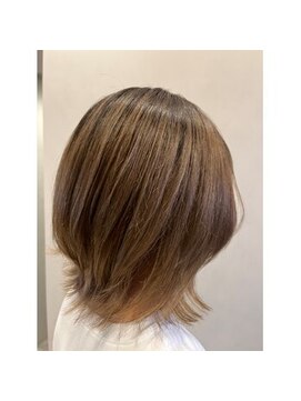 オレロ 国立(olelo) 大人ガーリー/似合わせカット/リバースセンターパート/国立