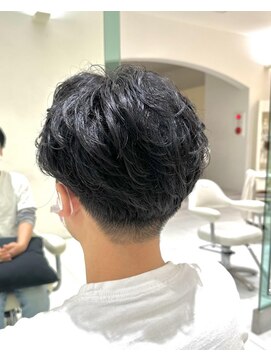 アブニール 我孫子(AVENIR) メンズパーマ