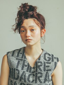 バーノン(VERNON) MESSY ARRANGE【VERNON】058-262-3611