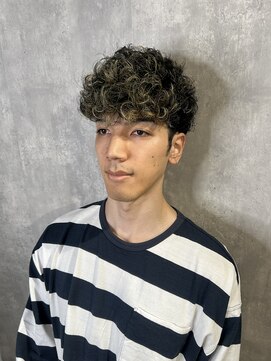 ザ オーダー(THE ORDER) 刈り上げないスペインカール