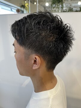 リベラ 鳩ヶ谷(LIBERA) ツーブロショート