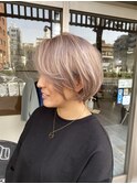 【minim×日比】ショートボブ×シルバーホワイト