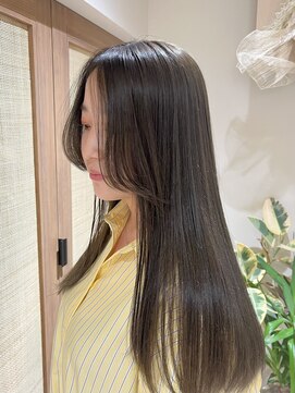 クーナバイトマト 横浜(Cuna by TOMTO) 【KANO】オリーブベージュ   透明感カラー