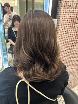 アピッシュ ギンザ(apish ginza)&nbsp;伸ばしかけ/コテ巻き風パーマ/ミディアムパーマ/韓国ヘア