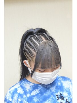 ハーフコーンロウ学生キッズ大人[横浜駅編み込みエクステ専門店]