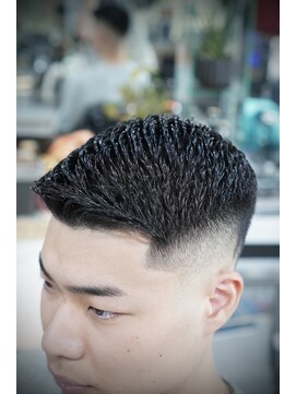 ツークツワンク バーバー 新宿(ZUG2WANG BARBER) ぬれぱん