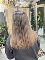 アミリー ひたち野うしく店(Amily)&nbsp;ハイライトバレイヤージュダブルカラーケアブリーチ20代30代