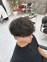 メンズカット リア(Men’s cut riah) ツイストスパイラルパーマツーブロック刈り上げメンズマッシュ