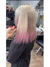 ベージュ×ピンクのグラデが可愛い“裾カラー”[新宿/新宿駅/ブリーチ/ケアブリーチ/髪質改善]