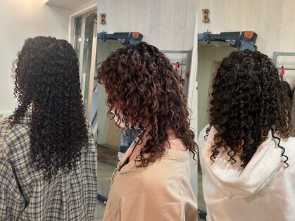 バイブアンドアネックス(VIBE & ANNEX)の写真