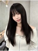 黒髪も可愛いロングレイヤースタイル