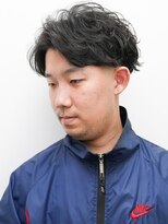 グラシアス(gracias)&nbsp;メンズカット刈り上げセンターパートニュアンスパーマ0303