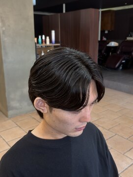 ネオリーブクレア 綱島店(Neolive Krea) センターパート×毛流れパーマ