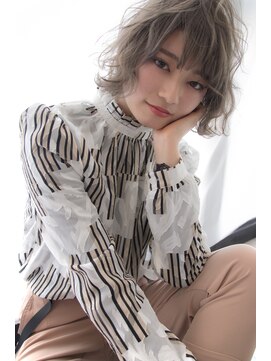 ヘアーアンドメイク ファット(Hair&Make PHAT) ブルージュカラーゆるふわボブ10代20代30代