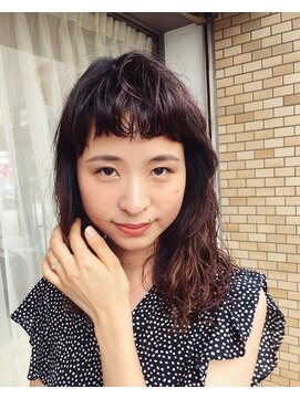 ユニバース(UNIVERSE) くせ毛風無造作パーマ