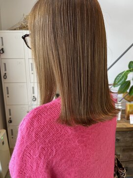 シモンズ ヘアー(SHIMONS HAIR) ベージュカラー