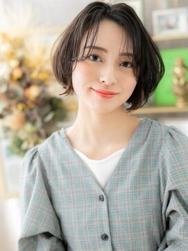 カバーヘア ブリス 上尾西口店(COVER HAIR bliss) 黒髪かきあげバング小顔くびれショートボブa上尾20代30代40代