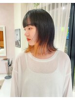 フルール(hair place Fleur) 顔まわりレイヤー×ウルフロブ×インナーカラーオレンジ