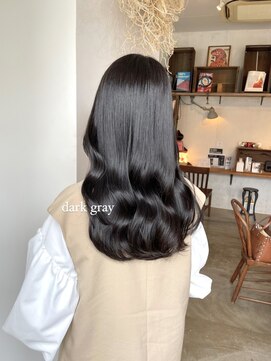 ヘアーアイストゥーレ(HAIR ICI TRE) 20代30代透明感暗髪アッシュブルーグレージュ担当渡辺聖