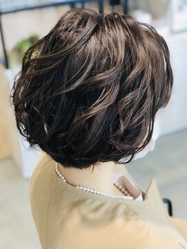 グランデュール 静岡インター通り店(GRANDEUR) グレージュ