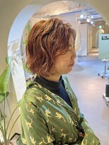 ユヌ(Une)&nbsp;オレンジベージュ　ボブ　パーマ