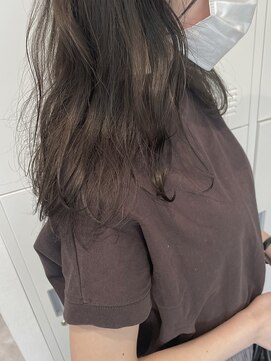 ウルカ 北浦和西口店(ulQua) 透明感！アッシュベージュ