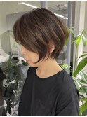 くびれショートボブ40代50代グレイカラー白髪染め白髪ぼかし