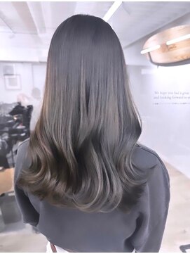 リン モアナバイヘッドライト 武蔵小杉2号店(lynn Moana by HEADLIGHT) lynn【武蔵小杉】#グレージュ#ハイライト#20代30代40代50代