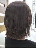 くびれボブ&オリーブグレージュ