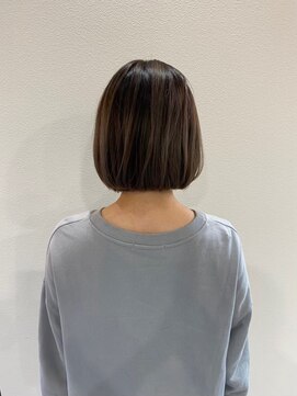 ルーチェココ ブラン(Lu'ce coco blanc) 大人可愛い×ツヤ感ストレートボブ