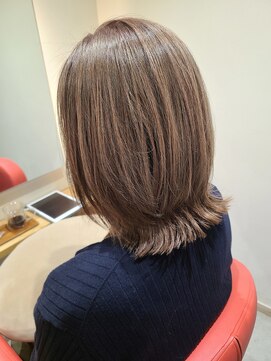 クシェルヘア(kuschel hair) 【６０代白髪率８０％】白髪活かしのミルクティーベージュ