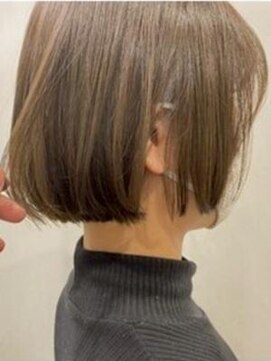 ガレットウメダ(GALETTE UMEDA) #ボブスタイル #アッシュカラー