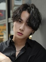 フィフス トウキョウ (fifth TOKYO)&nbsp;渋谷波巻きスパイラルシャドウパーママッシュウルフメンズカット