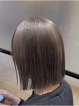 グランミーツ(Grand meets) ブリーチありミルクティーカラー