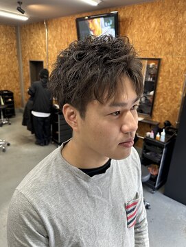 アップバングショート