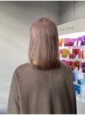 脱白髪でグレーヘアを楽しむ