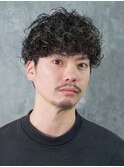 ショートマッシュ/波巻きパーマ〈理容室〉
