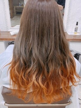 ノブ ルヴェ デュ ソレイユ(NOB lever du soleil) 〈NOB日ノ出町〉オレンジグラデーション裾カラーオージュア