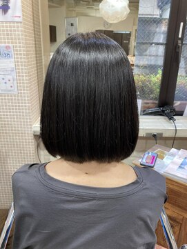 ウィル ボッサ 御茶ノ水 神保町(WILL bossa) 艶ボブ