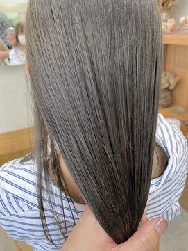 マロウ(mallow) 《花屋併設》縮毛矯正/冬カラー@20代30代40代