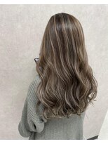 エイル 茶屋町(Eir)&nbsp;【ハイライト】【ブリーチ】【トリートメント】【髪質改善】